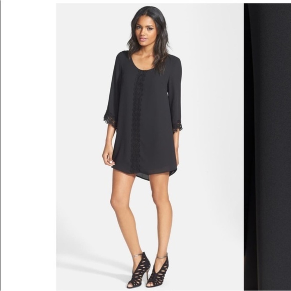 ASTR Lace Trim Shift Dress Black size Medium